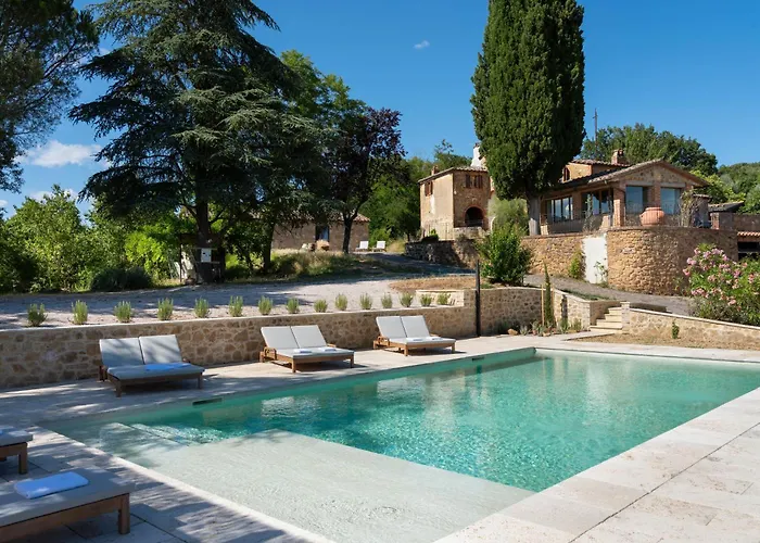 - Luxury With Private Pool * Petroio